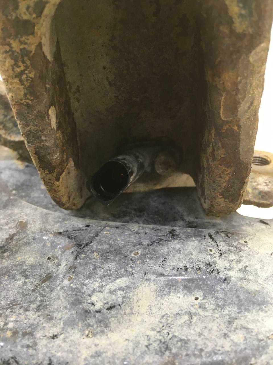 Кулак поворотный передний правый Volkswagen Polo (MK5) 2011-2020