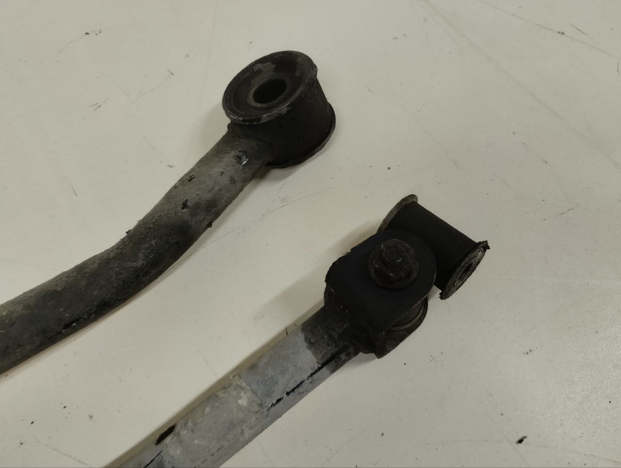 Кулиса КПП Nissan Almera (N16) 2000-2006 Кулиса КПП Nissan Almera (N16) 2000-2006