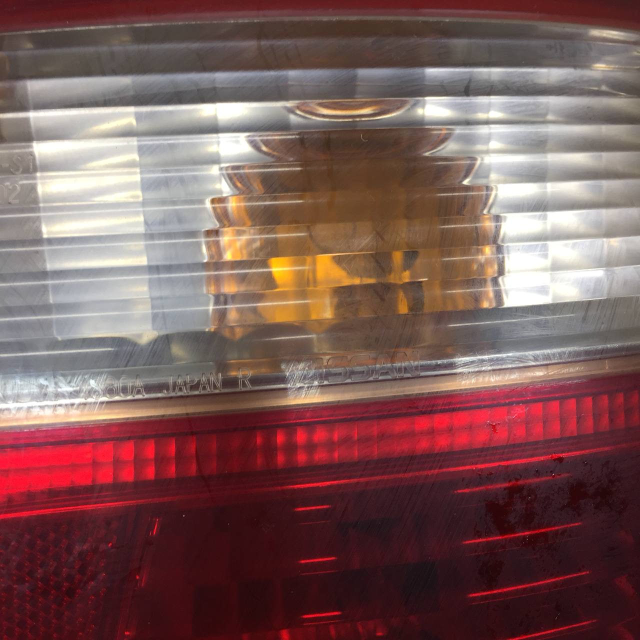 Фонарь задний наружный правый Nissan Almera (N16) 2000-2006 Фонарь задний наружный правый Nissan Almera (N16) 2000-2006