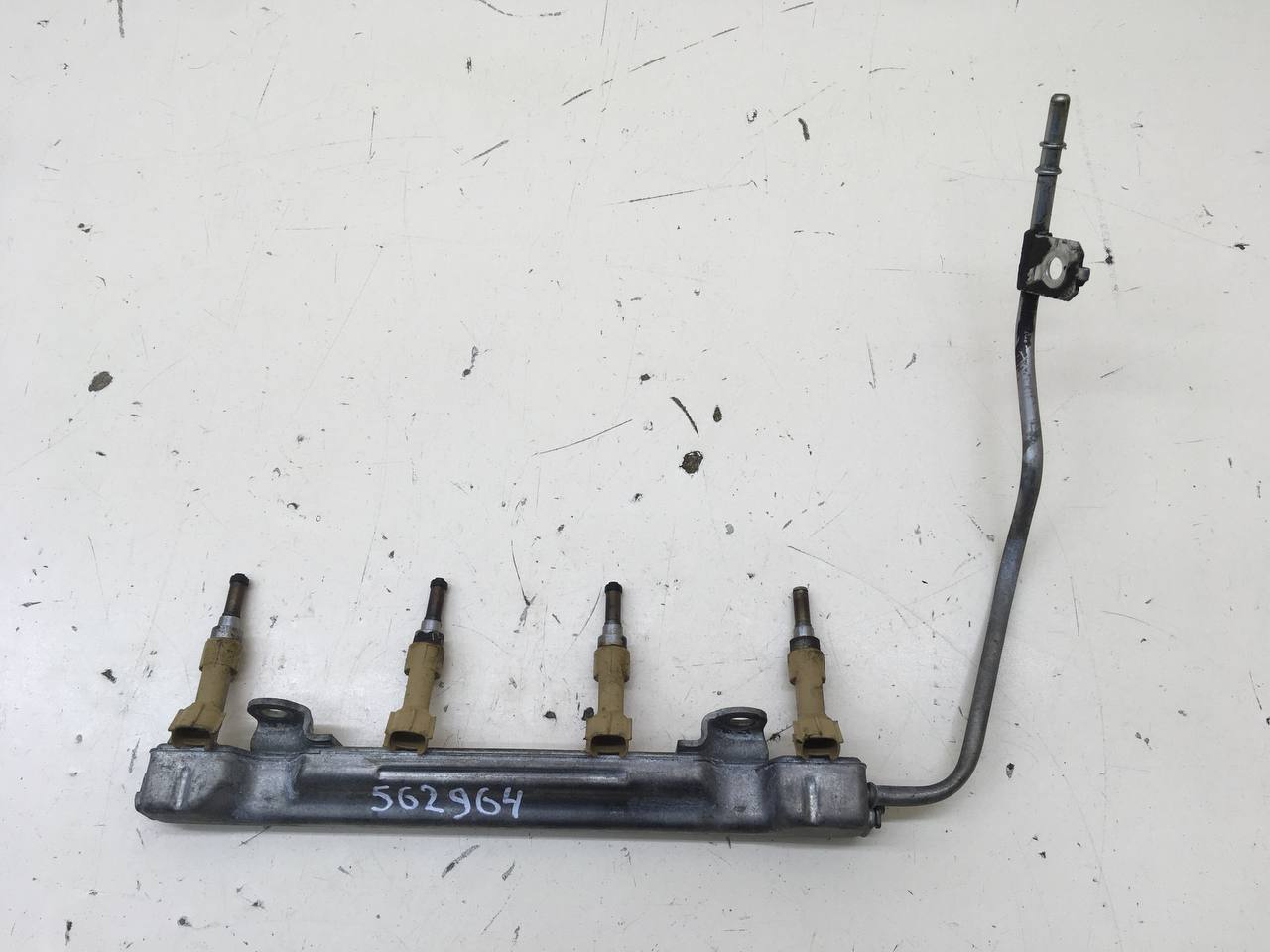 Рейка топливная (рампа) Toyota Rav 4 (XA40) 2013-2019 Рейка топливная (рампа) Toyota Rav 4 (XA40) 2013-2019