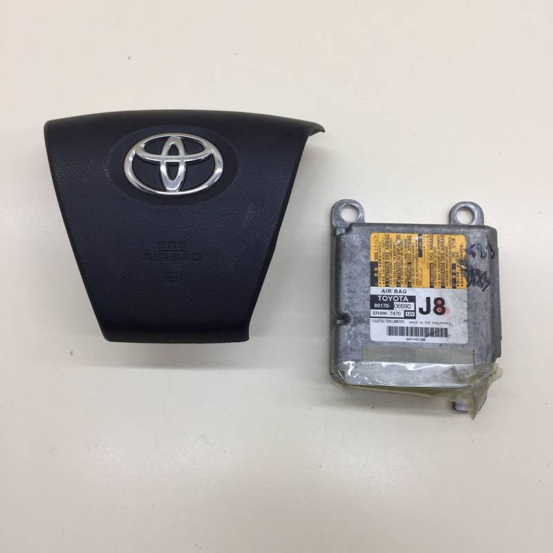 Подушка безопасности в рулевое колесо Toyota Camry (XV50) 2011-2017 Подушка безопасности в рулевое колесо Toyota Camry (XV50) 2011-2017