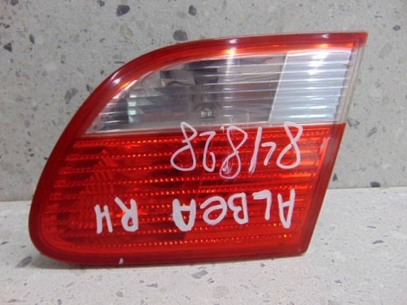 Фонарь задний внутренний правый Fiat Albea 2002-2012