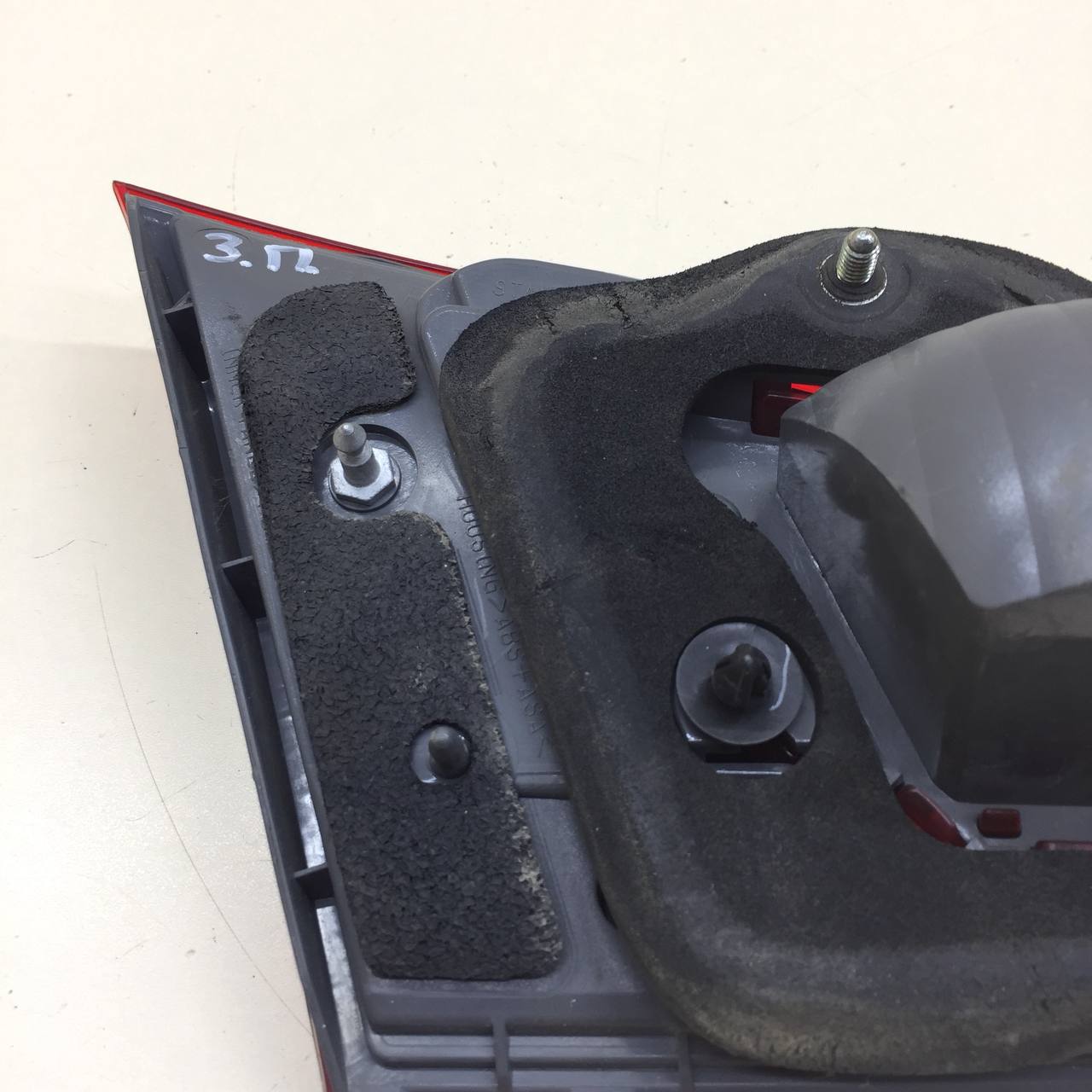 Фонарь задний внутренний правый Nissan Sentra (B17) 2013-2017