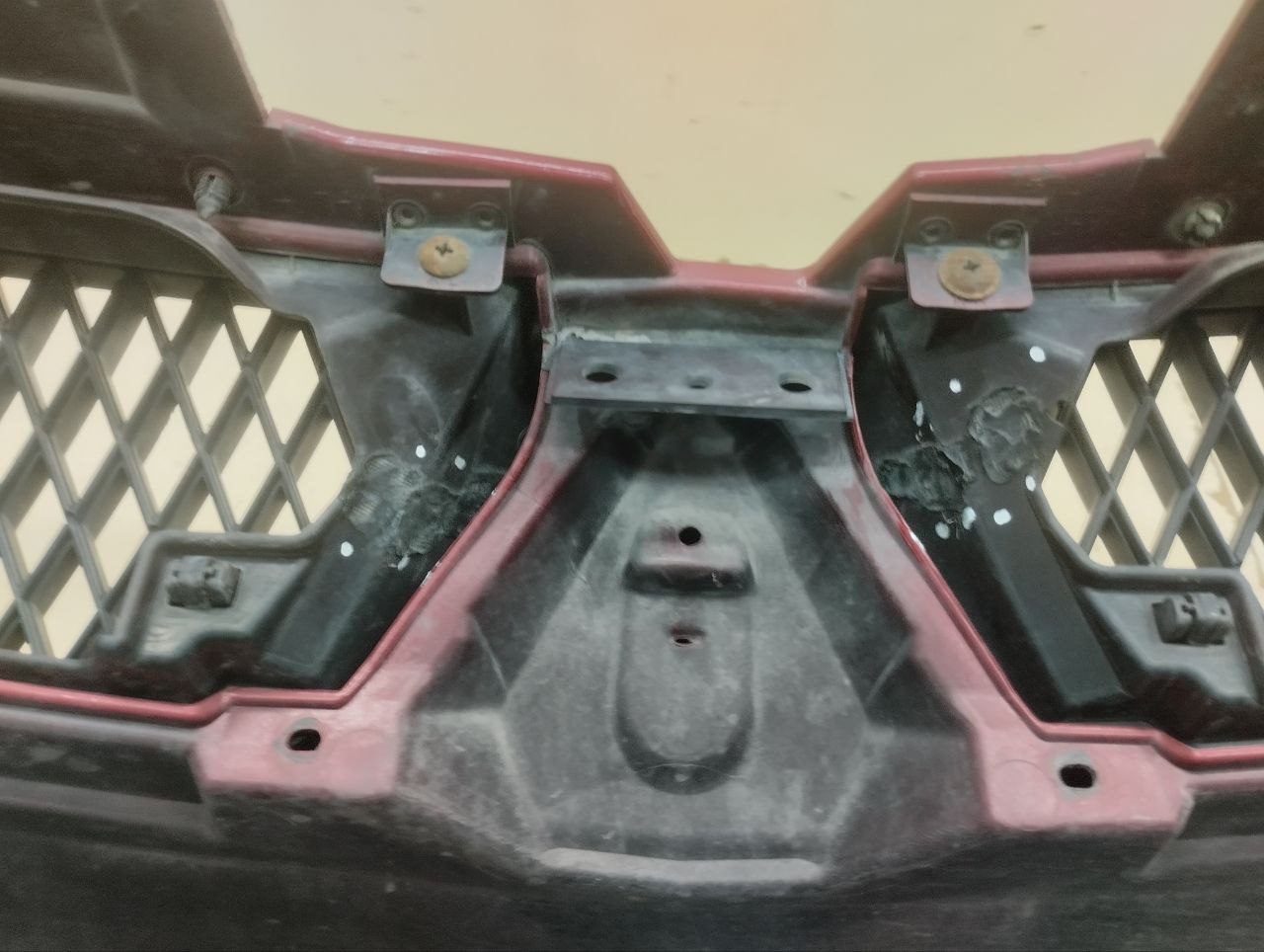 Бампер передний Mitsubishi Lancer 9  (CS/Classic) 2000-2011