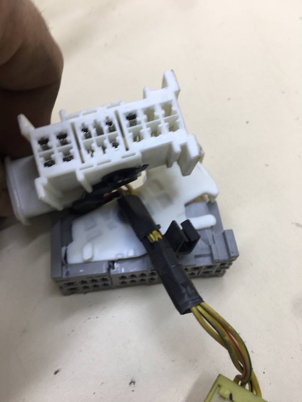 Проводка под торпедо Mazda Mazda 2 (DE) 2007-2014