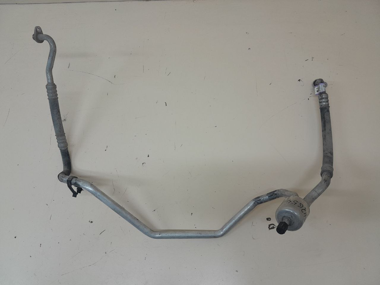 Трубка кондиционера Citroen С4 Grand Picasso 2006-2014 Трубка кондиционера Citroen С4 Grand Picasso 2006-2014
