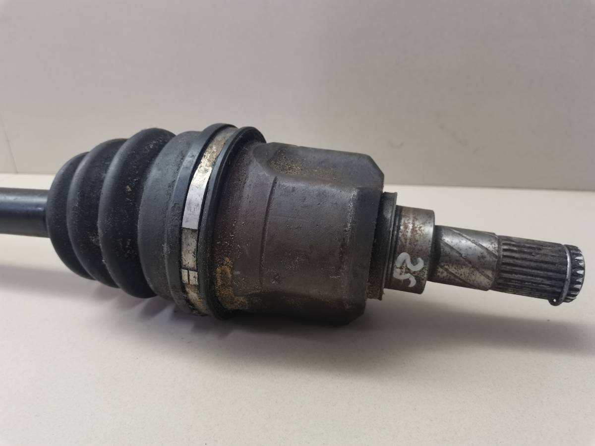 Полуось передняя правая Nissan Expert (W11) 1999-2006