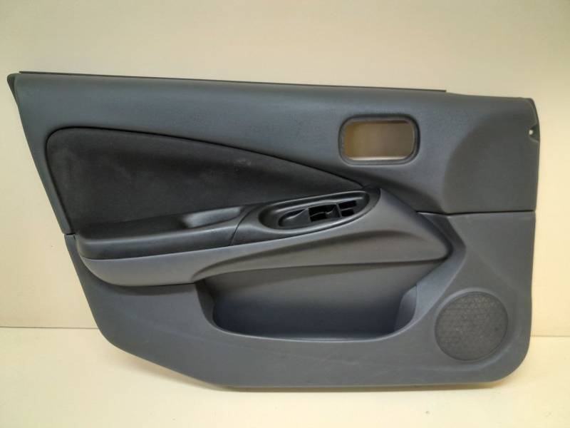 Обшивка двери передней левой Nissan Almera (N16) 2000-2006 Обшивка двери передней левой Nissan Almera (N16) 2000-2006