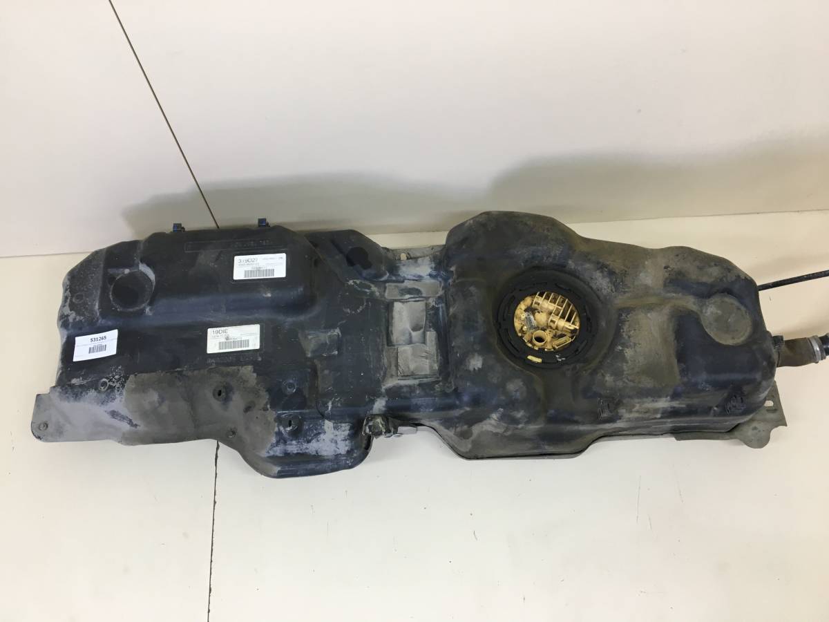 Бак топливный Land Rover Discovery 3 (L319) 2004-2009