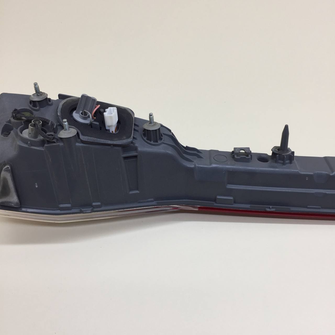 Фонарь задний внутренний левый Hyundai Elantra (CN7) 2020>