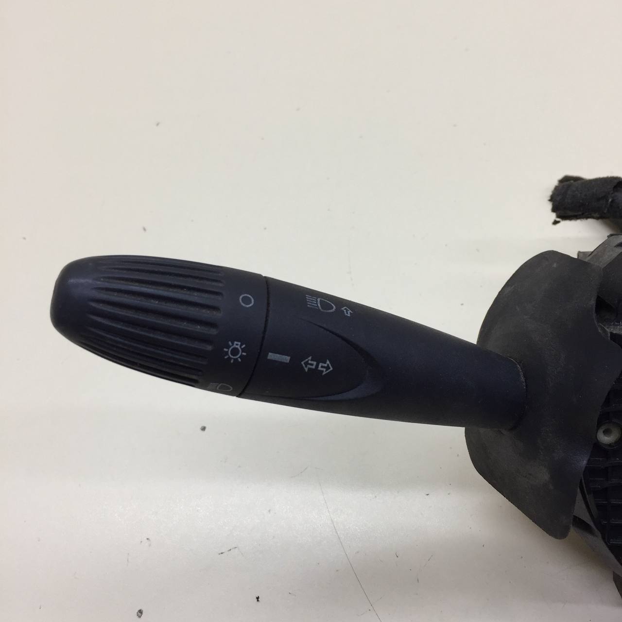 Переключатель подрулевой в сборе Fiat Albea 2002-2012