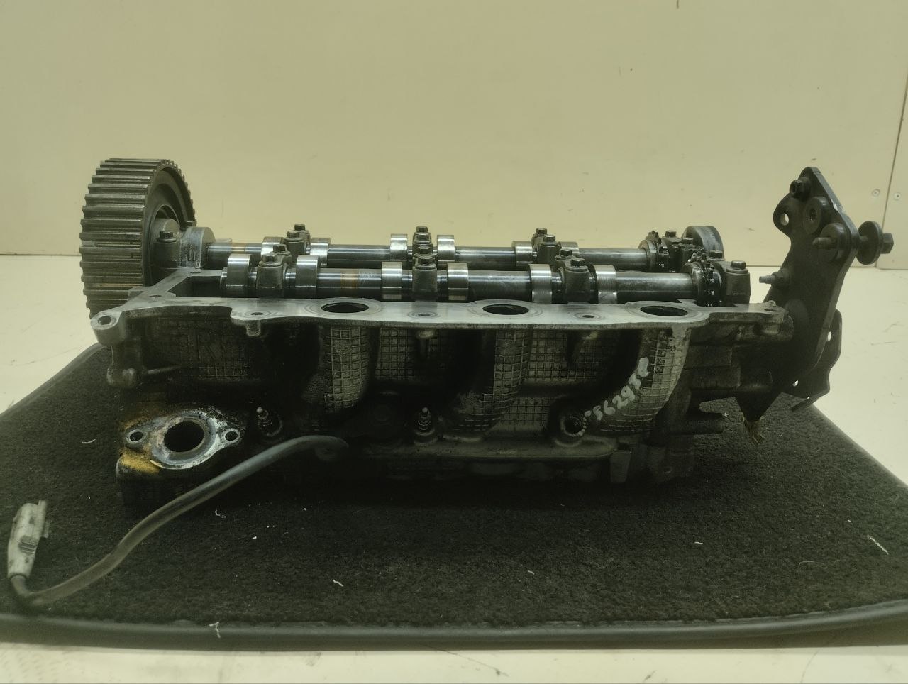 Головка блока цилиндров Land Rover Discovery 3 (L319) 2004-2009 Головка блока цилиндров Land Rover Discovery 3 (L319) 2004-2009