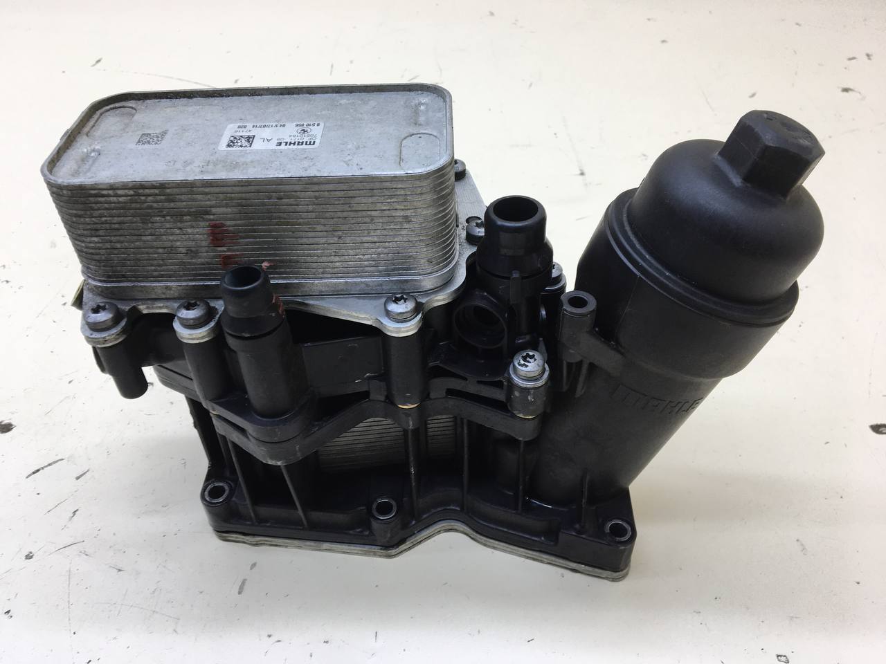Корпус масляного фильтра BMW X5 F15/F85 2013-2018