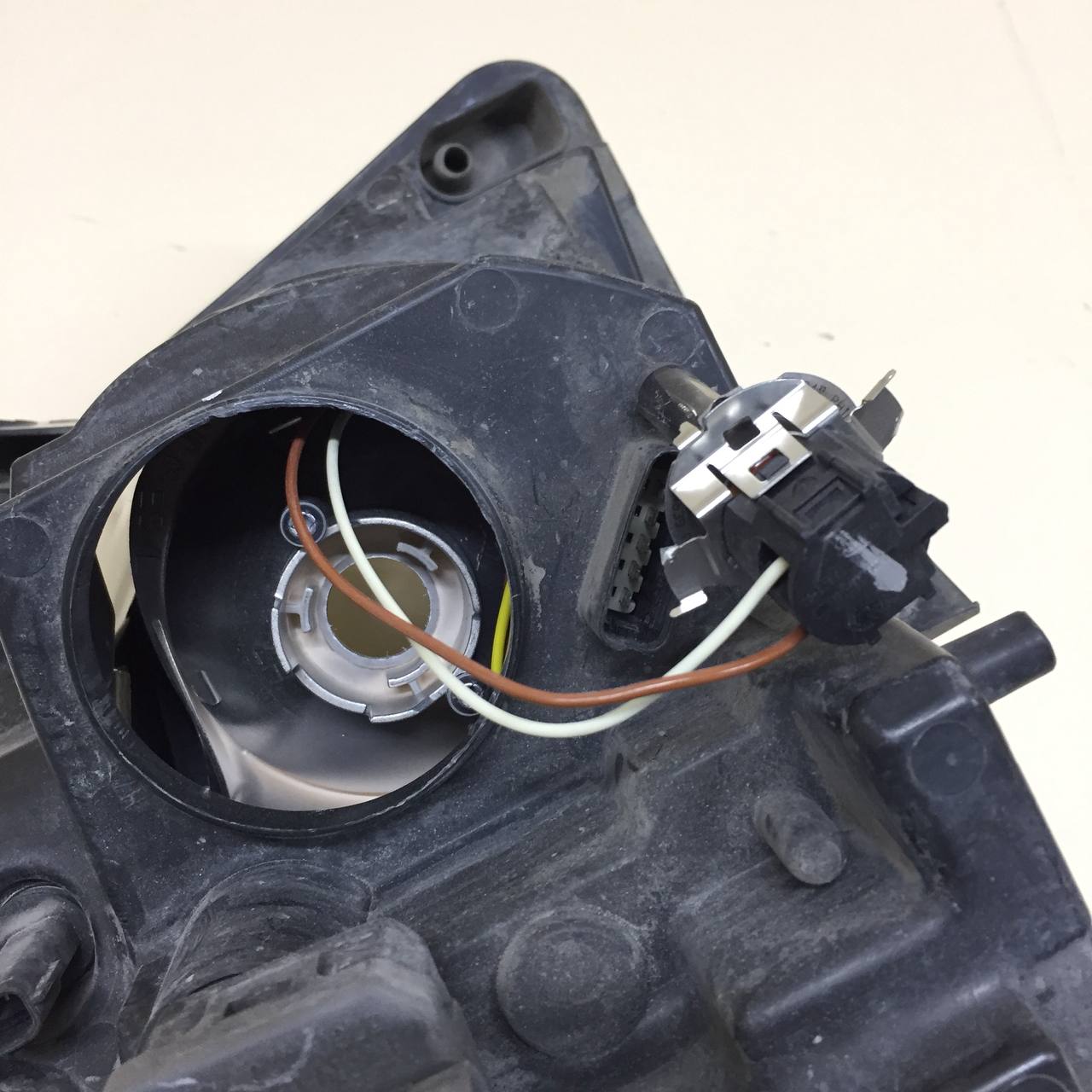 Фара левая Nissan Qashqai (J10) 2006-2013 Фара левая Nissan Qashqai (J10) 2006-2013