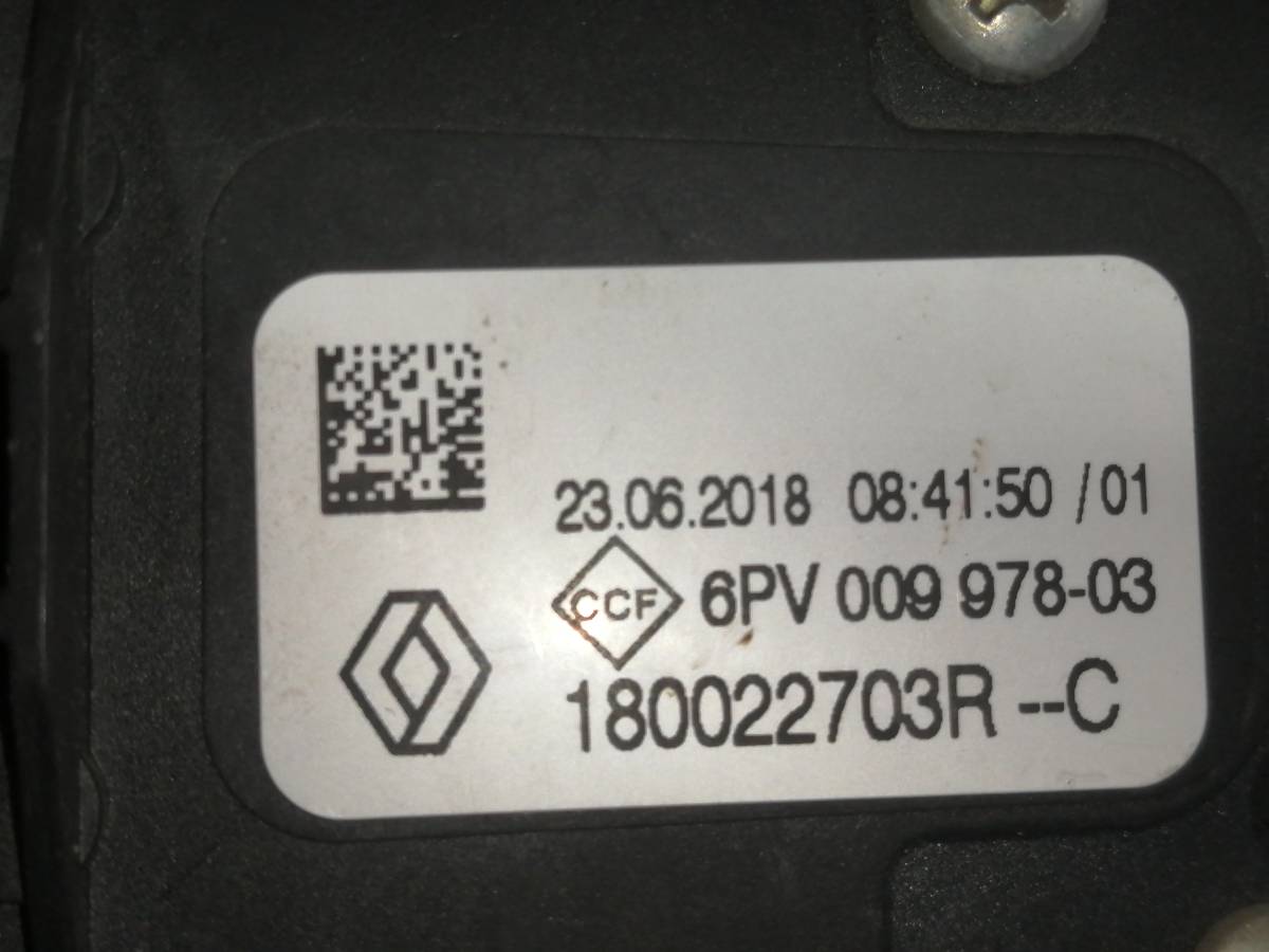 Педаль газа Renault Logan (2) 2014>