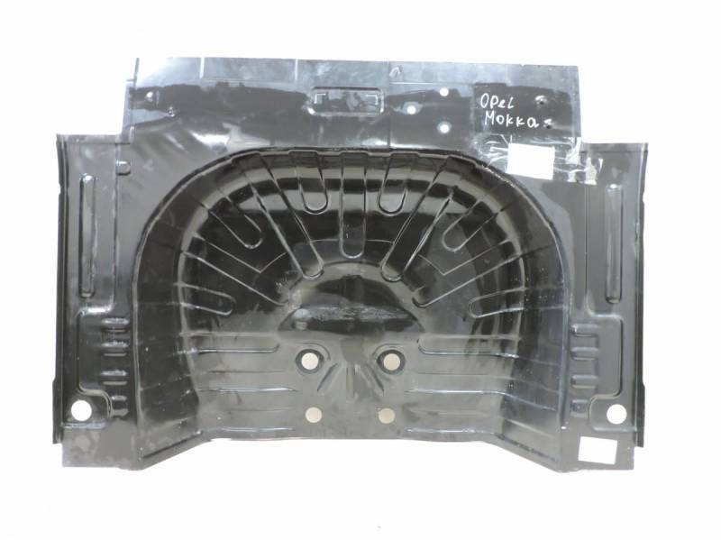 Ниша запасного колеса Opel Mokka 2012>
