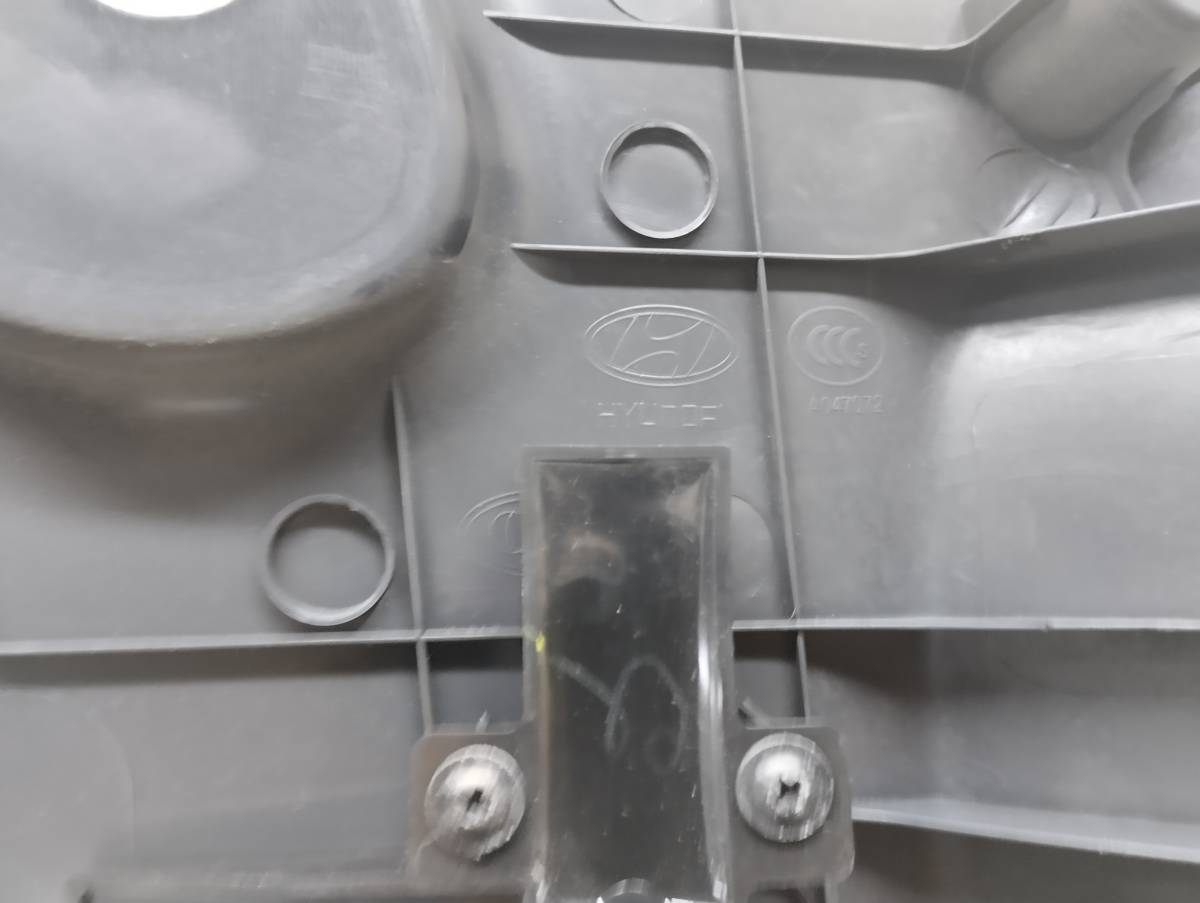 Обшивка стойки Hyundai ix55 2007-2013 Обшивка стойки Hyundai ix55 2007-2013