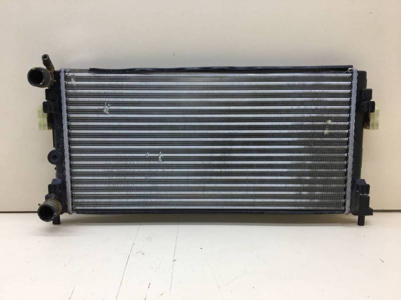 Радиатор охлаждения двигателя Volkswagen Polo (MK5) 2011-2020