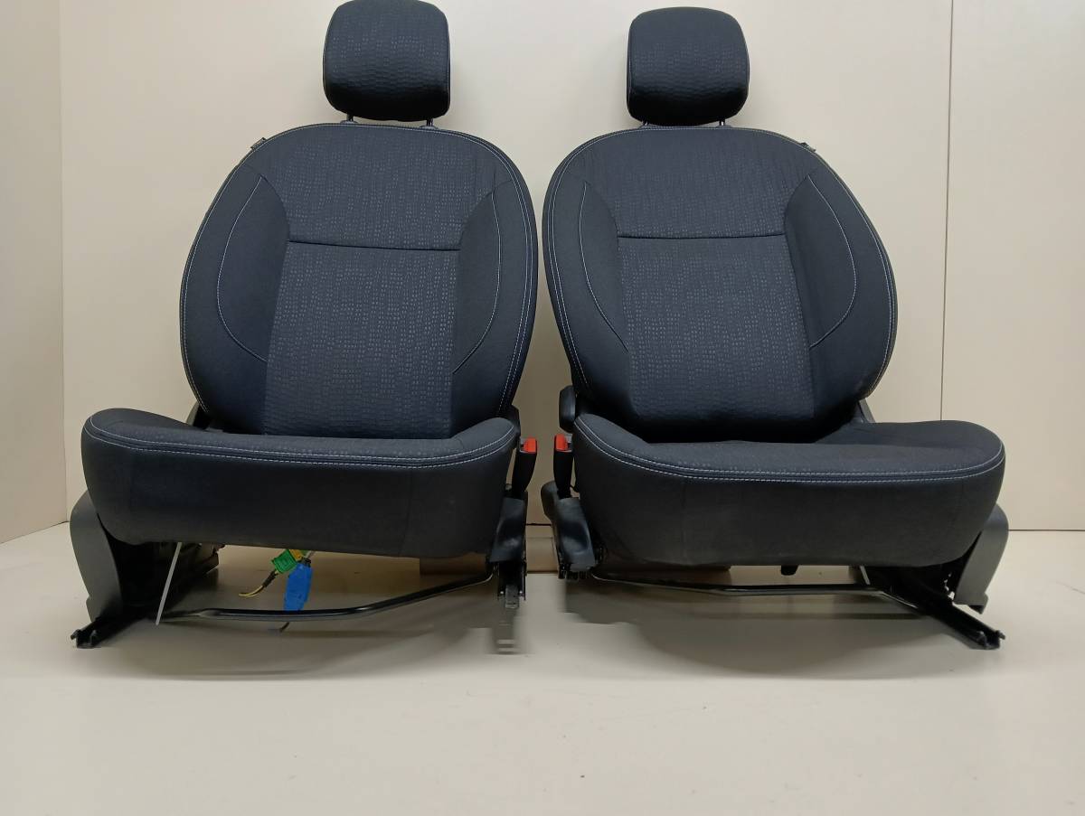 Сиденье (комплект) Nissan Terrano (D10) 2014>