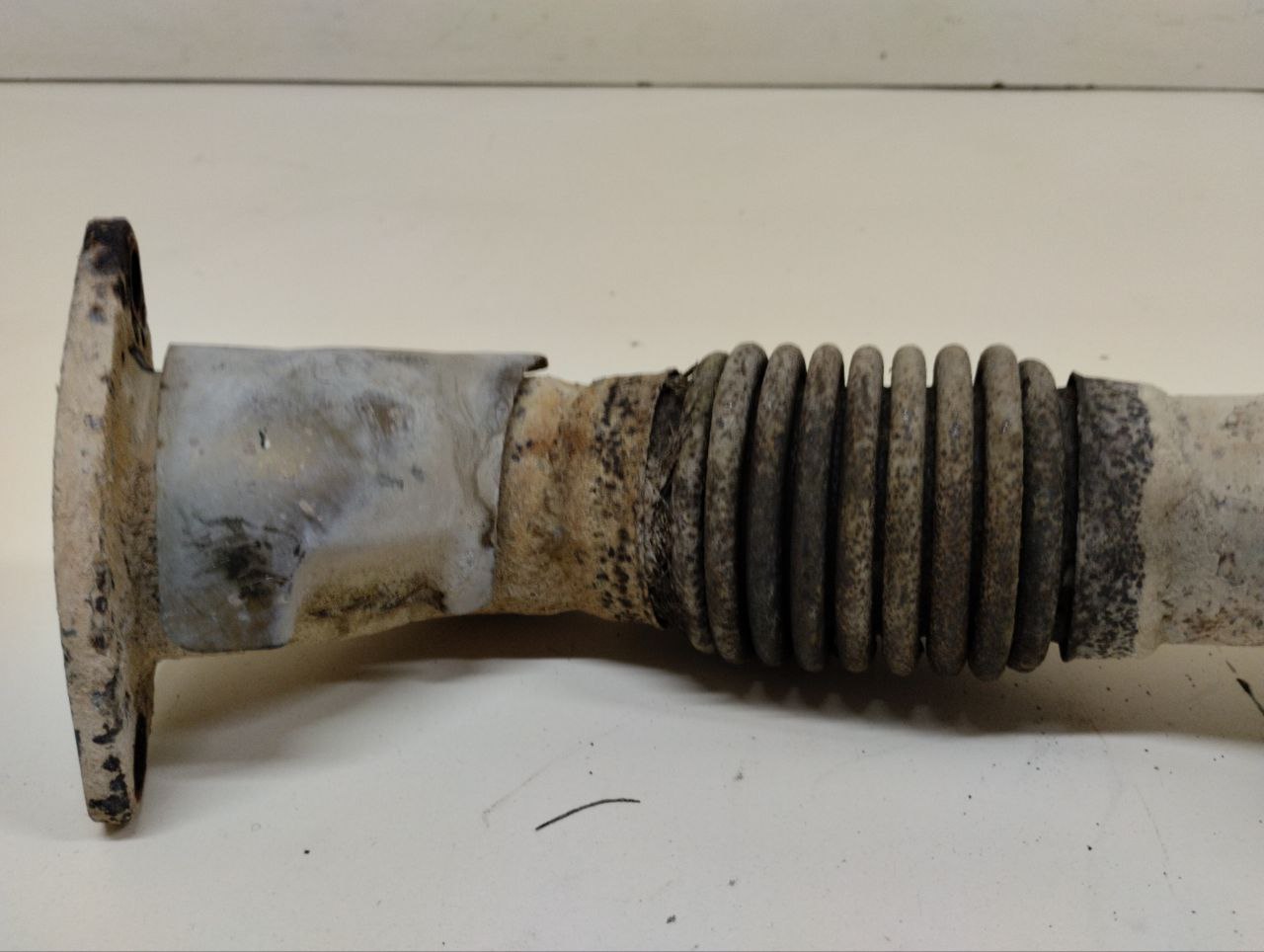 Приемная труба глушителя Hyundai Sonata 6 (YF) 2010-2014