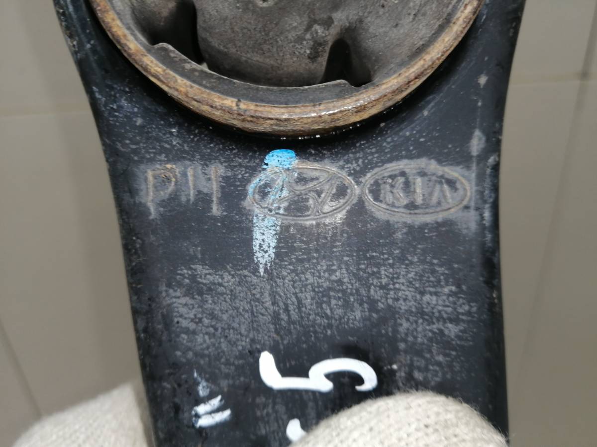 Рычаг передний правый Kia Picanto (TA) 2011-2017