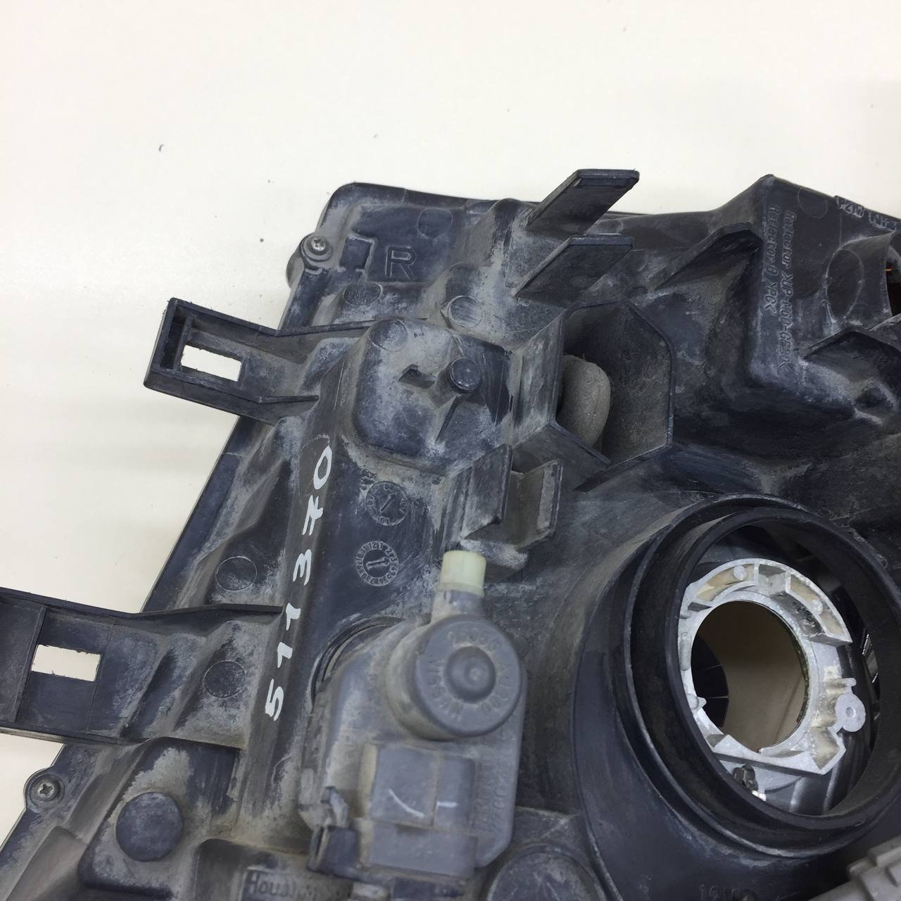 Фара правая Nissan Pathfinder (R51) 2005-2014