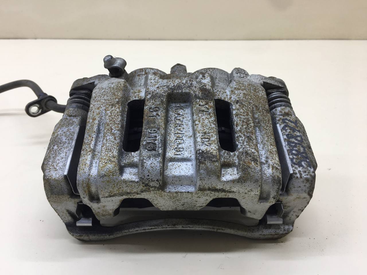 Суппорт передний правый Haval H6 2014-2020