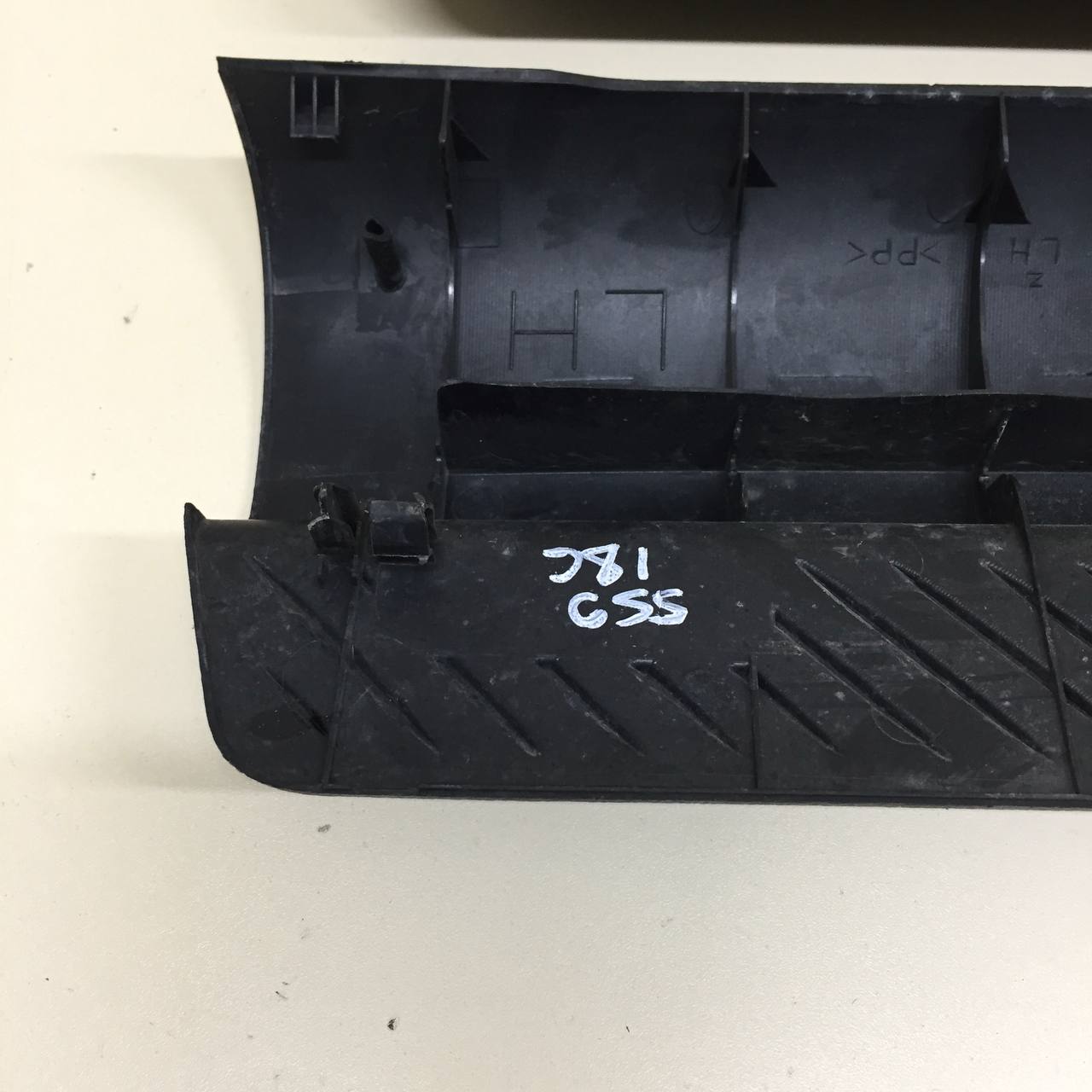 Накладка порога (внутренняя) Mazda Mazda 6 (GG) 2002-2007