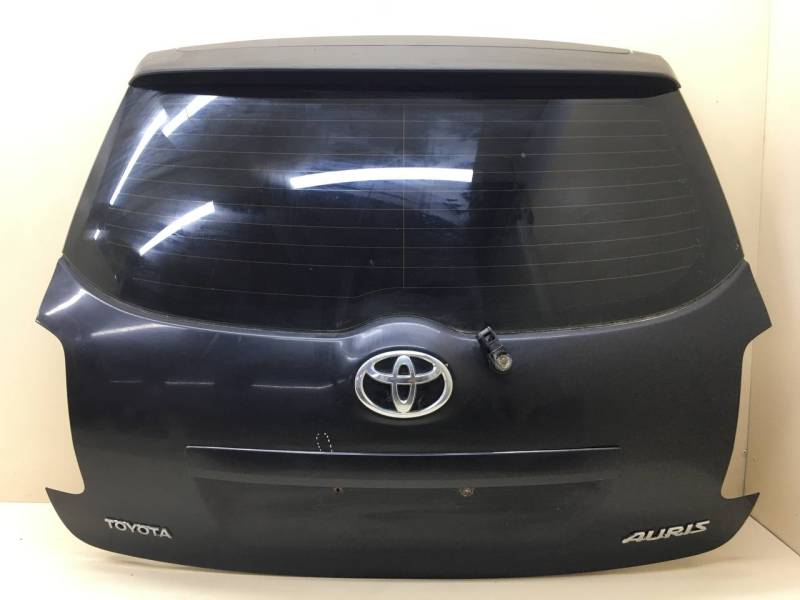 Дверь багажника со стеклом Toyota Auris (E150) 2006-2012