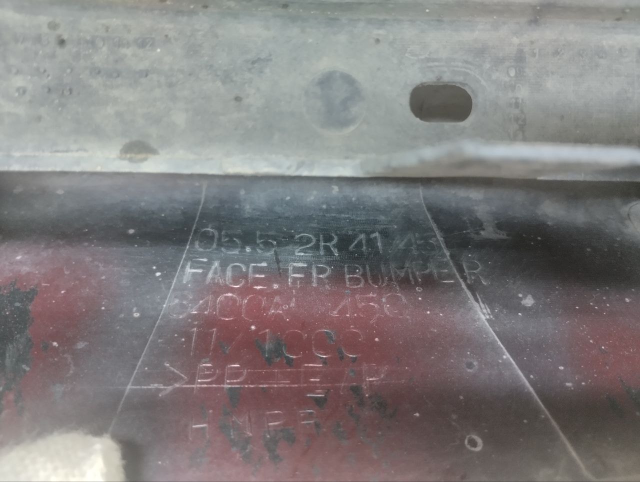 Бампер передний Mitsubishi Lancer 9  (CS/Classic) 2000-2011