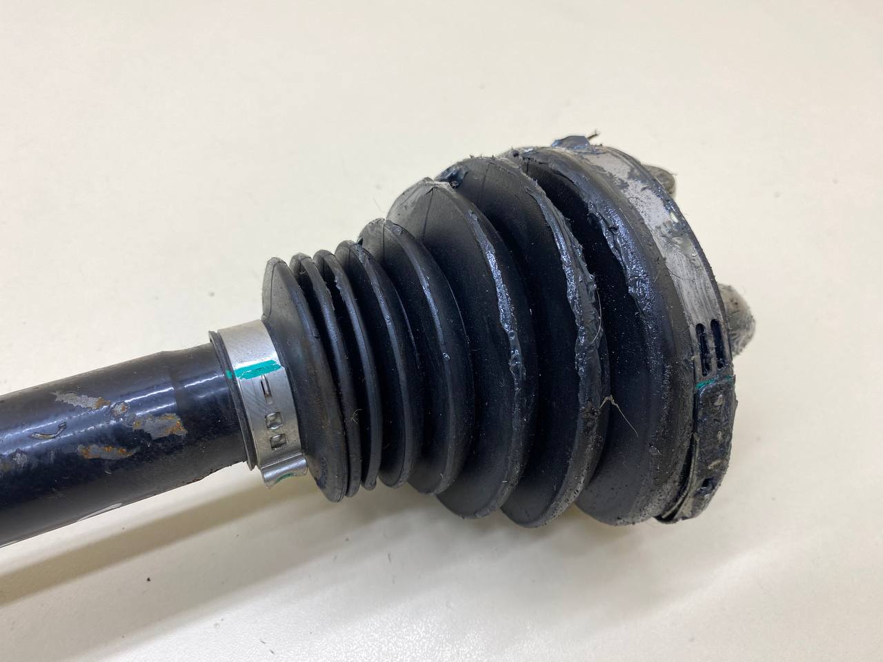 Полуось передняя правая EXEED RX 2022>