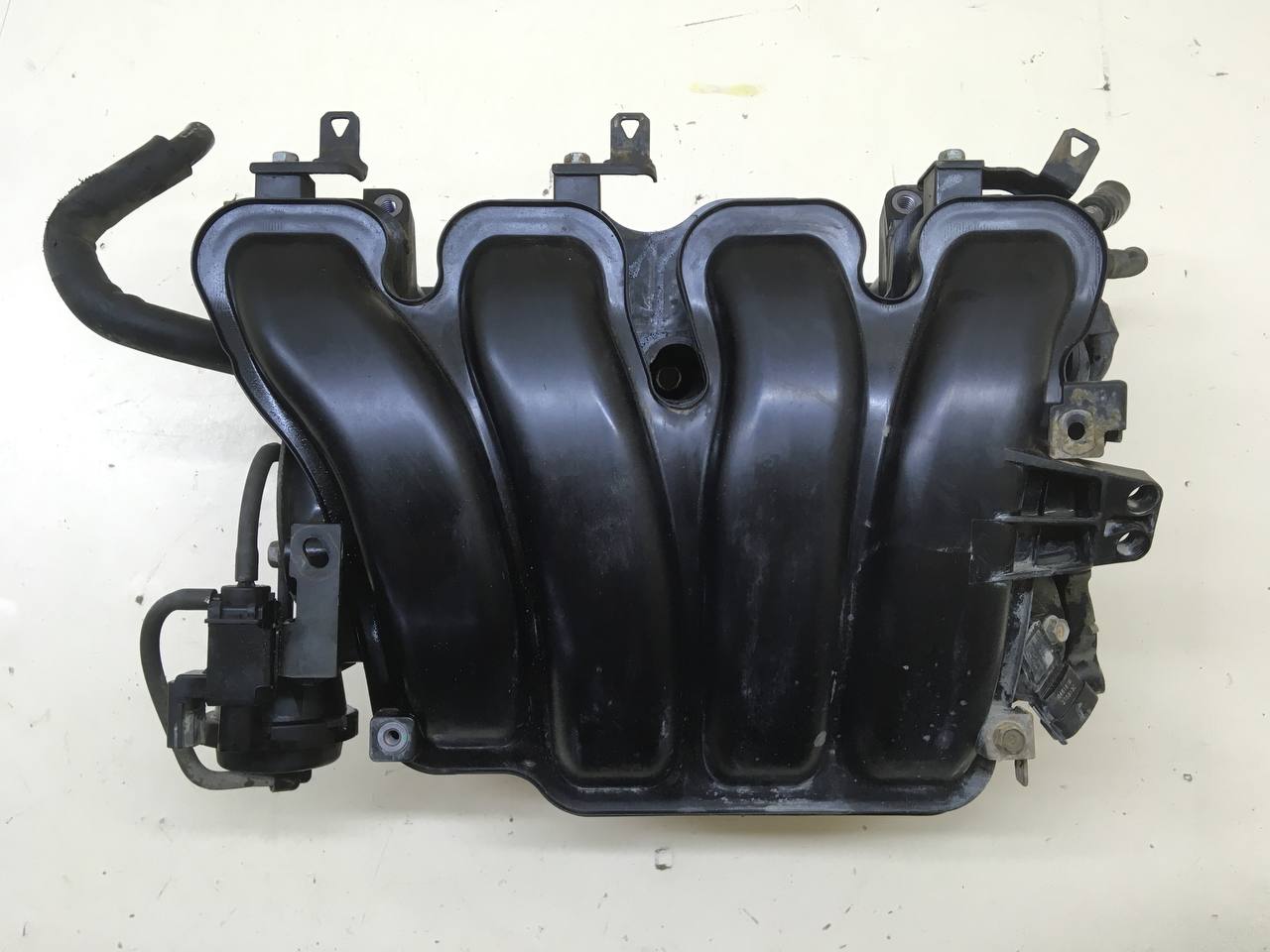 Коллектор впускной Hyundai ix35 (LM) 2010-2015 Коллектор впускной Hyundai ix35 (LM) 2010-2015