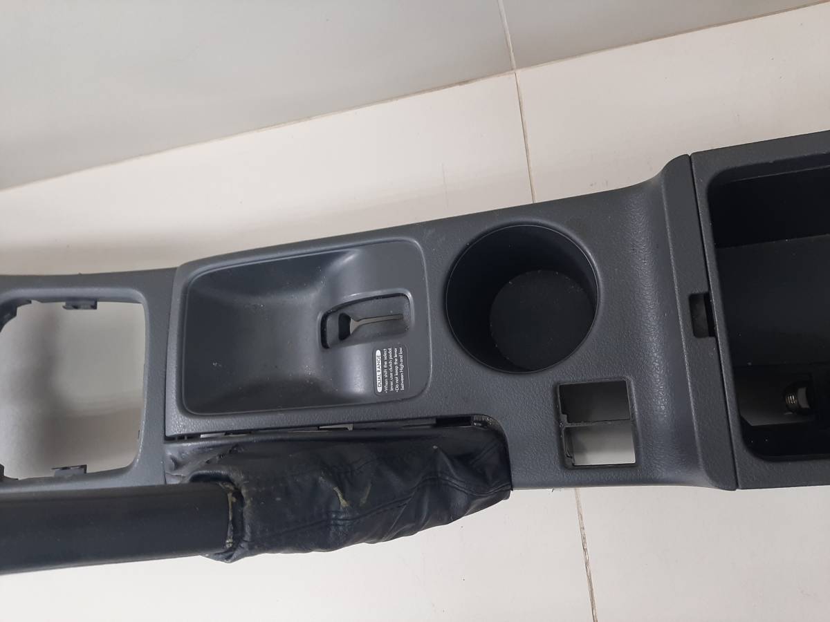 Консоль центральная Subaru Impreza (G12) 2007-2012 Консоль центральная Subaru Impreza (G12) 2007-2012