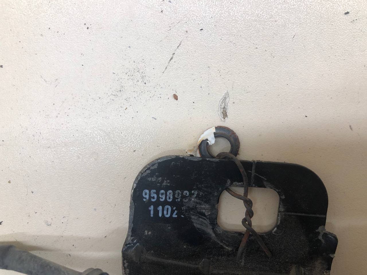 Замок капота Chevrolet Cruze (J300) 2009-2016