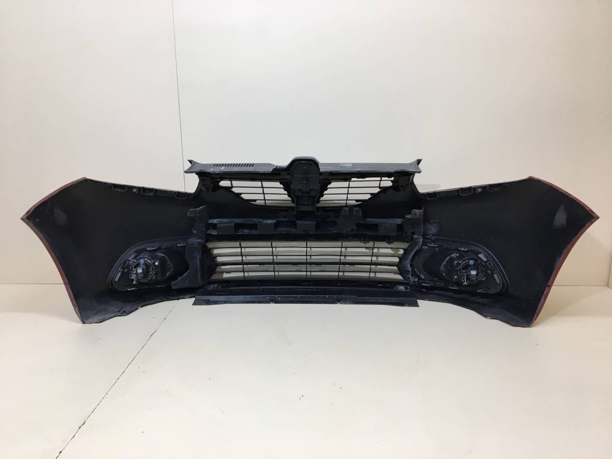 Бампер передний Renault Logan (2) 2014>