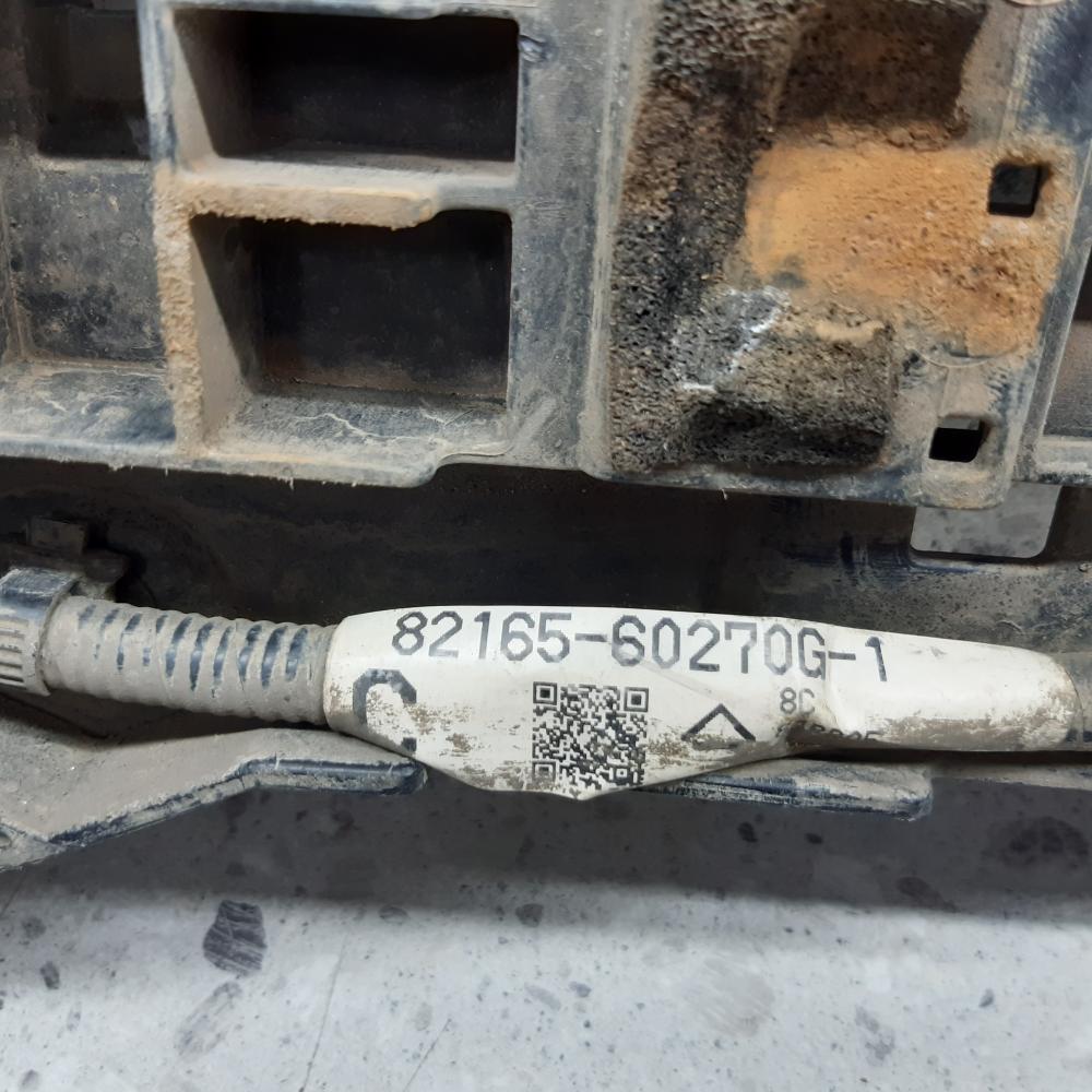 Наполнитель заднего бампера Toyota Land Cruiser (J200) 2007-2015 Наполнитель заднего бампера Toyota Land Cruiser (J200) 2007-2015