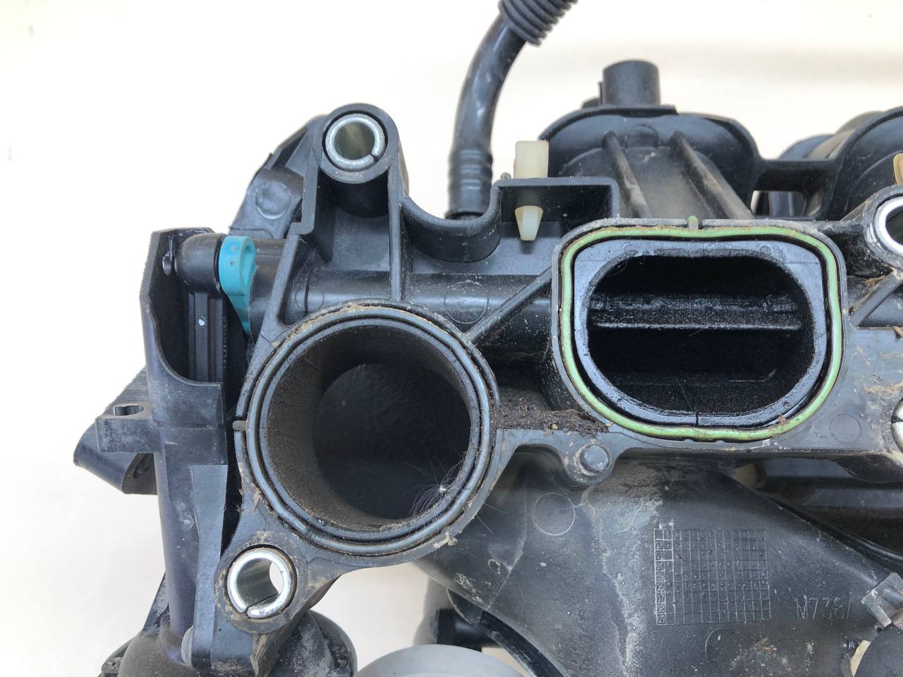 Коллектор впускной Ford Focus 2 (DA) 2005-2008