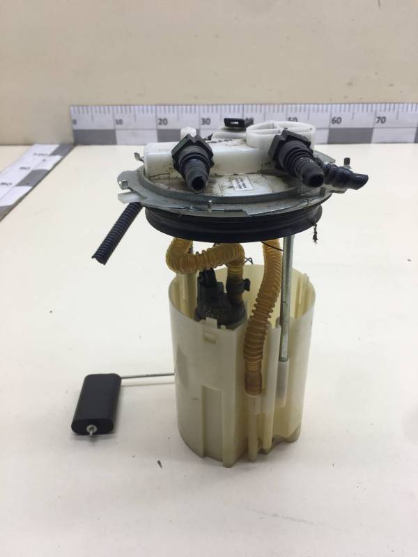 Насос топливный электрический Lada Granta 2011>