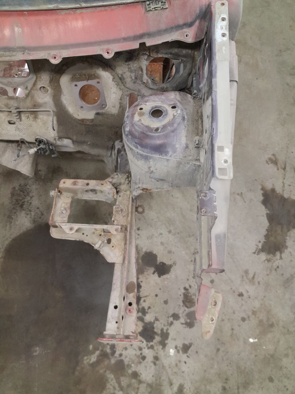 Четверть передняя левая Ford Fusion (JU) 2002-2012