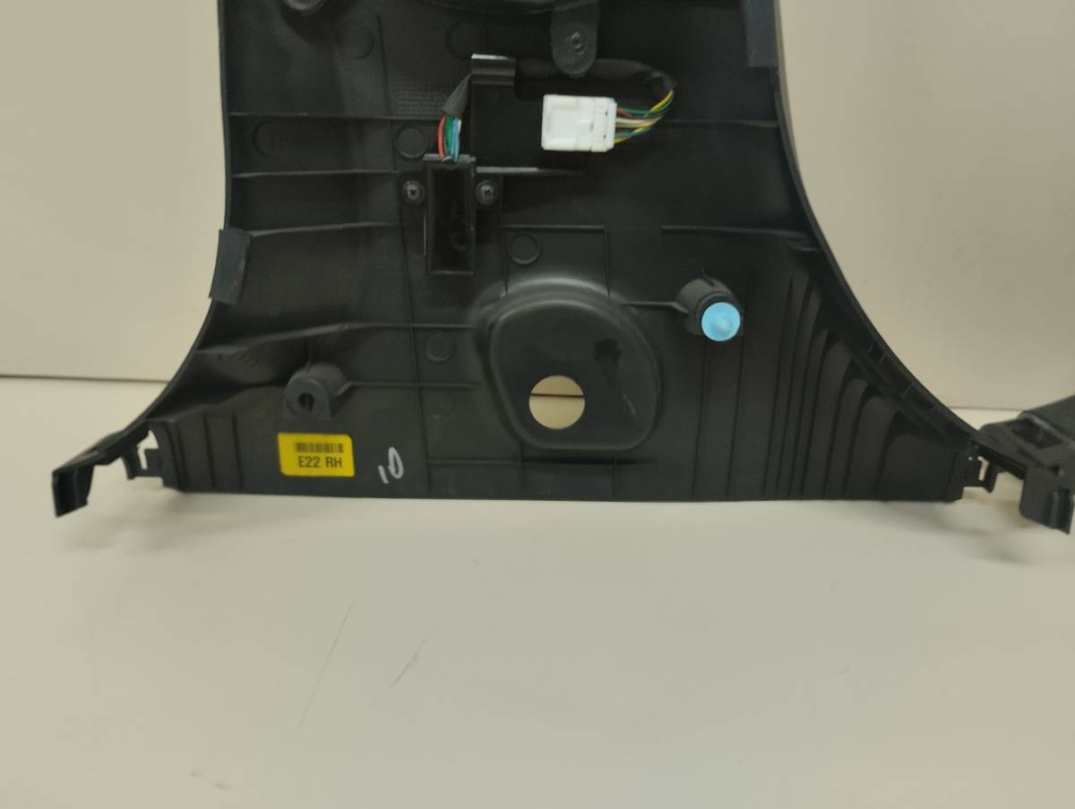 Обшивка стойки Hyundai ix55 2007-2013 Обшивка стойки Hyundai ix55 2007-2013