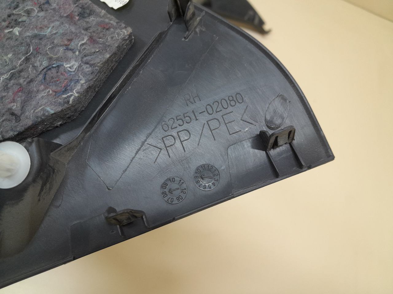 Обшивка стойки Toyota Auris (E150) 2006-2012