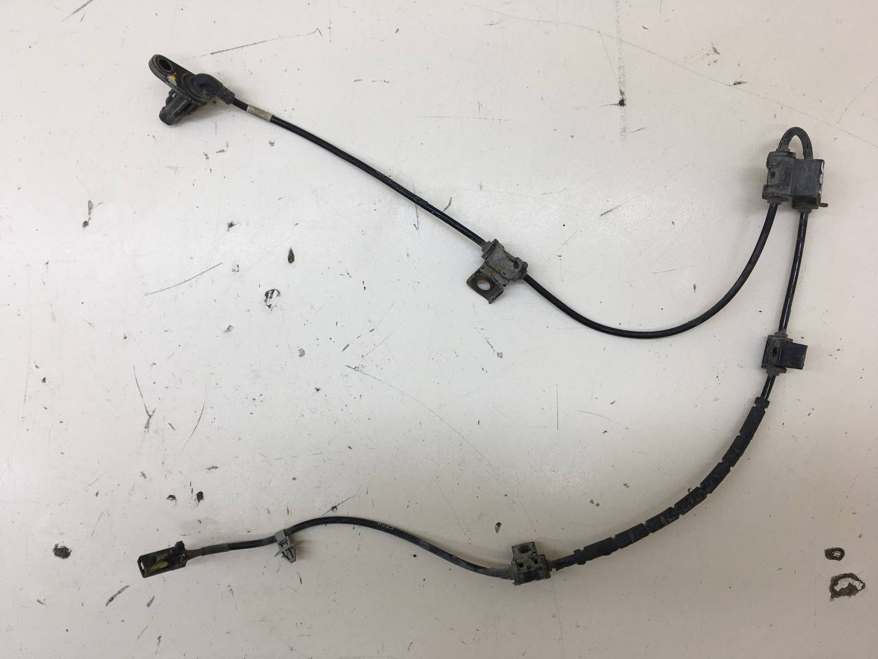 Датчик ABS передний левый Hyundai ix35 (LM) 2010-2015