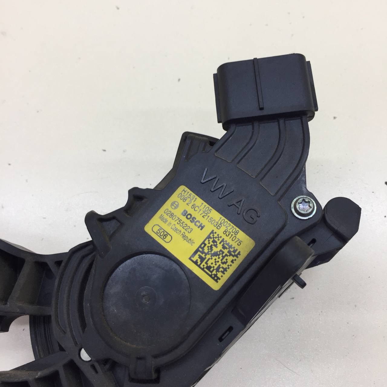 Педаль газа Skoda Rapid 2012-2020 Педаль газа Skoda Rapid 2012-2020