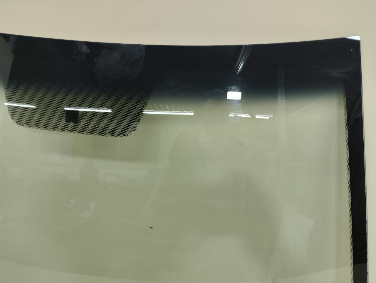 Стекло лобовое (ветровое) Hyundai Solaris (RB) 2010-2017 Стекло лобовое (ветровое) Hyundai Solaris (RB) 2010-2017