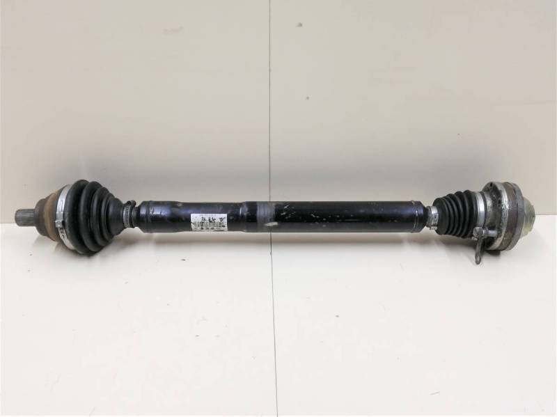 Полуось передняя правая Skoda Octavia (A5 1Z-) 2004-2013 Полуось передняя правая Skoda Octavia (A5 1Z-) 2004-2013