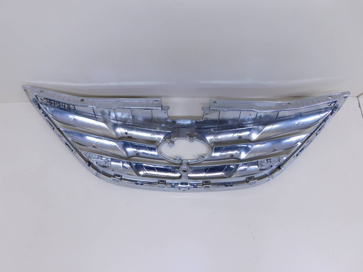 Решетка радиатора Hyundai Sonata 6 (YF) 2010-2014