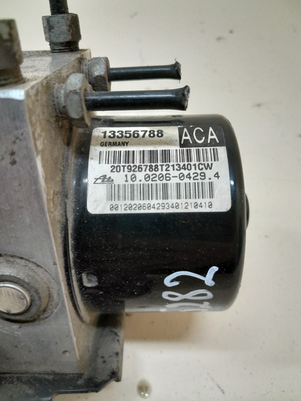 Блок ABS (насос) Chevrolet Cruze (J300) 2009-2016 Блок ABS (насос) Chevrolet Cruze (J300) 2009-2016