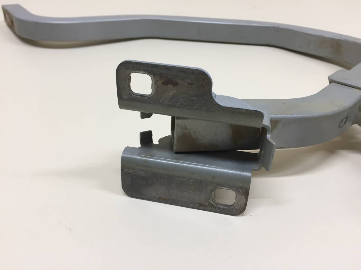 Петля крышки багажника Renault Logan (1) 2005-2014