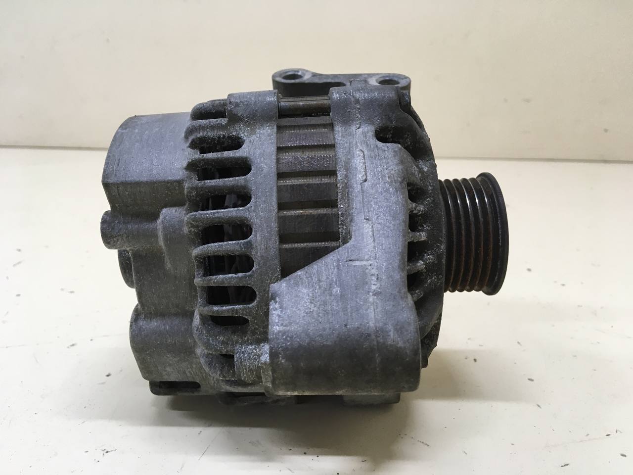 Генератор Ford Fusion (JU) 2002-2012 Генератор Ford Fusion (JU) 2002-2012