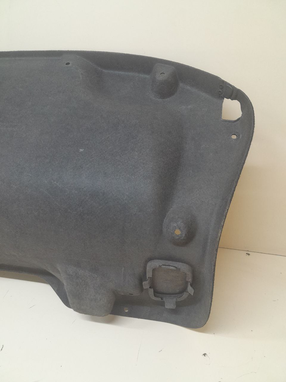 Обшивка крышки багажника Citroen C5 2008-2016 Обшивка крышки багажника Citroen C5 2008-2016